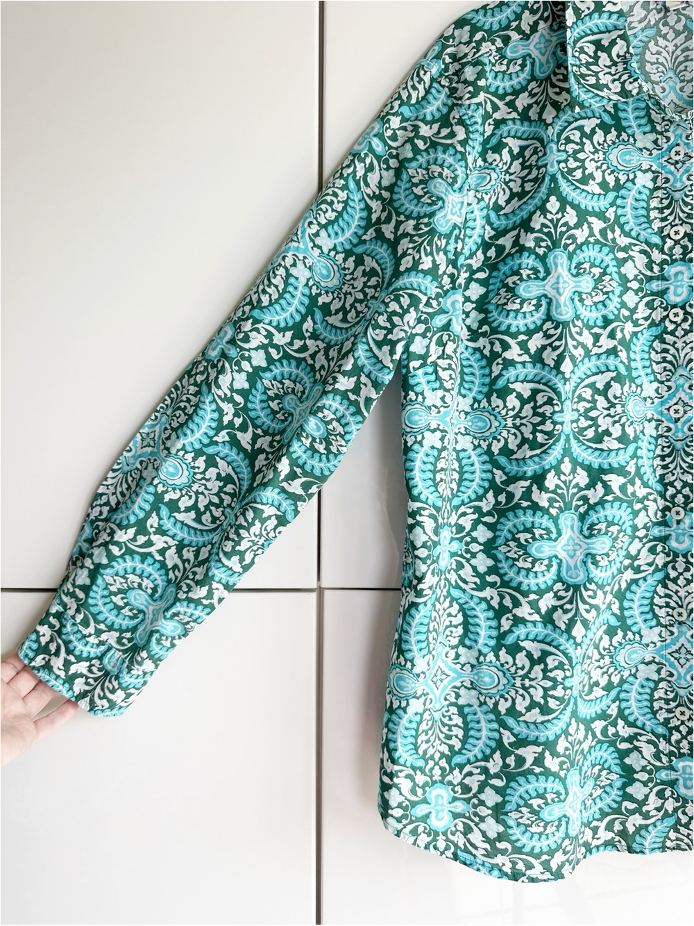 Talbots Floral Button Down Shirt Blue Green Size XL Lightweight Summer Colorful - Picture 2 of 6